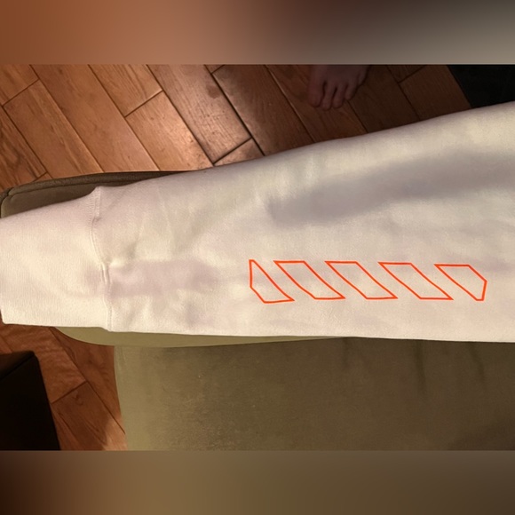 Nike Sweater - Picture 5 of 5